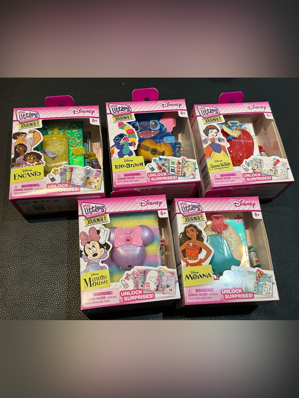 Disney Real Littles stitch Minnie Mouse moana encanto Snow White princess diary
